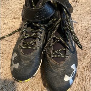 Baseball/softball shoes/ bat bags